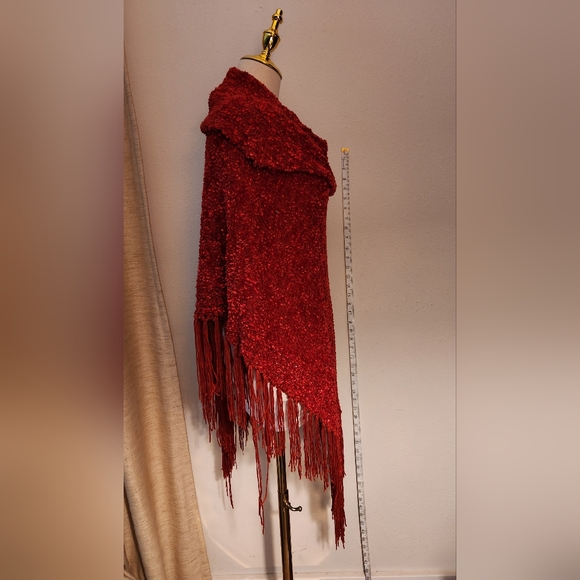 Cowl neck shawl - Picture 2 of 8